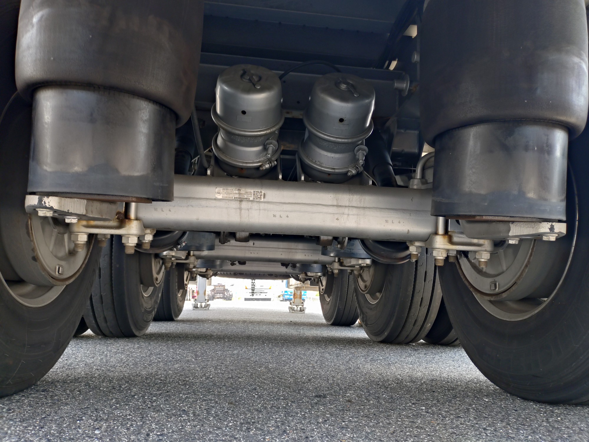トレクス　　9ⅿウイングトレーラー
