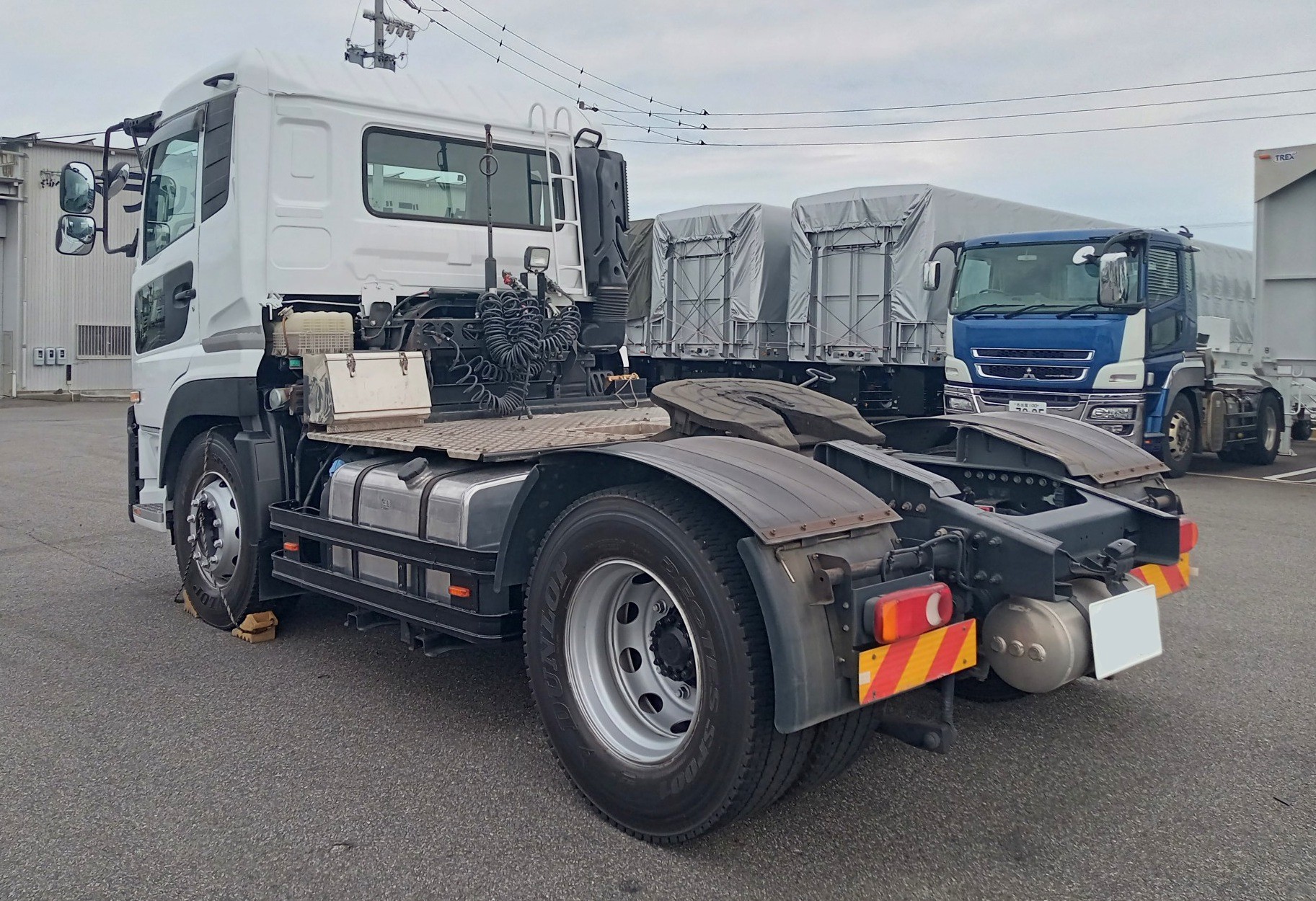 UD 　トラクタ