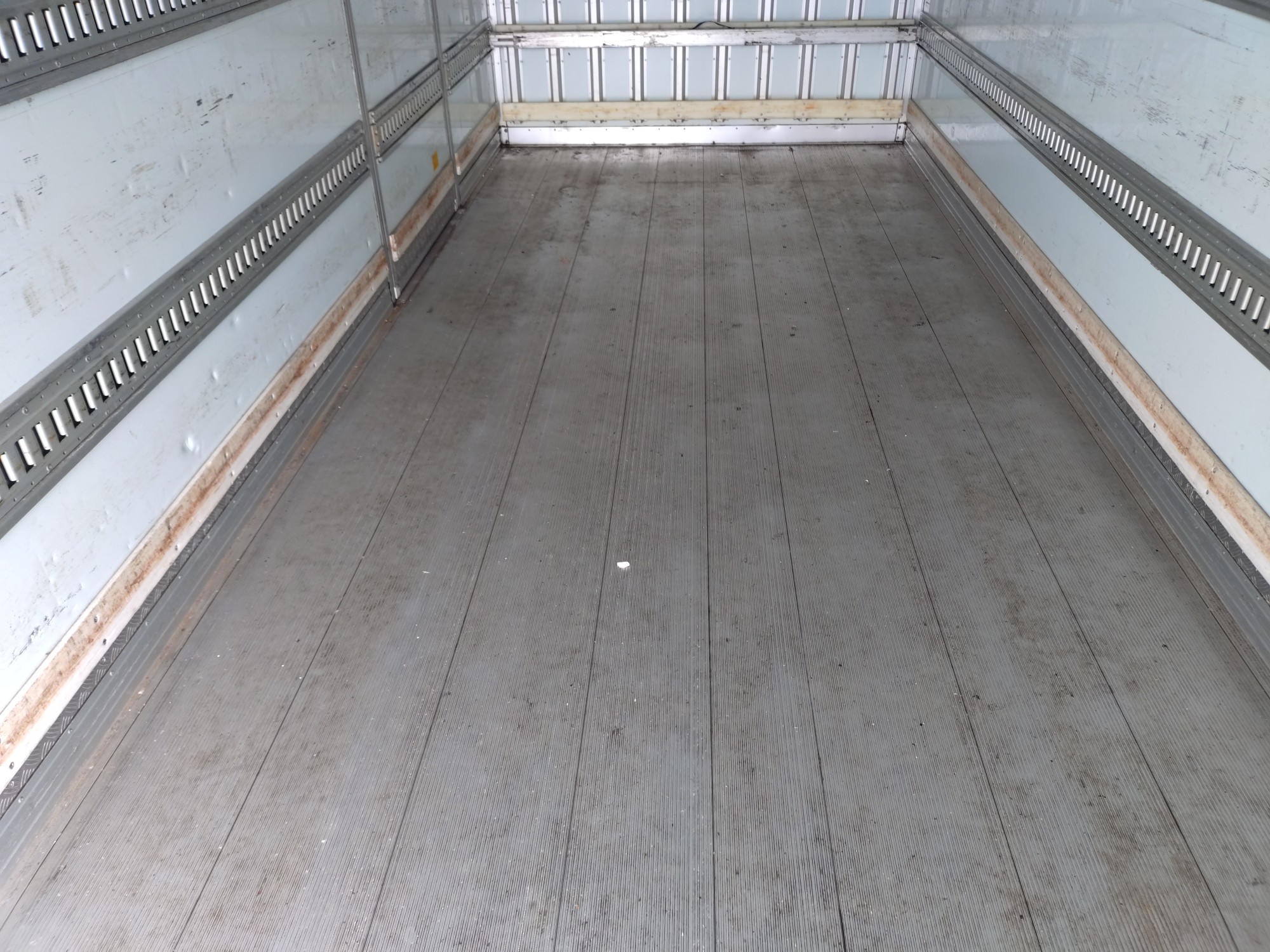 UD　冷凍冷蔵バン