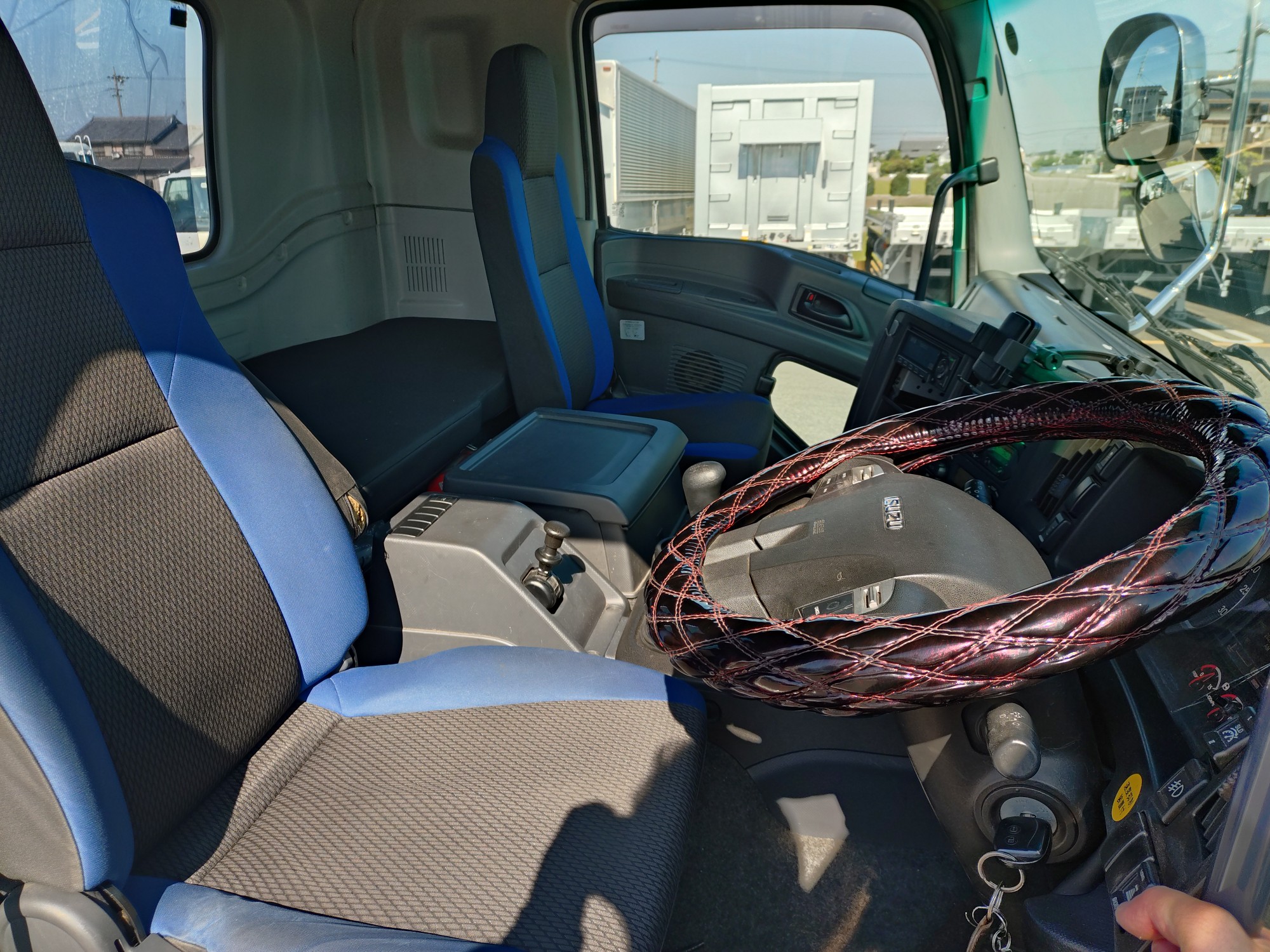 いすゞ　トラクタ