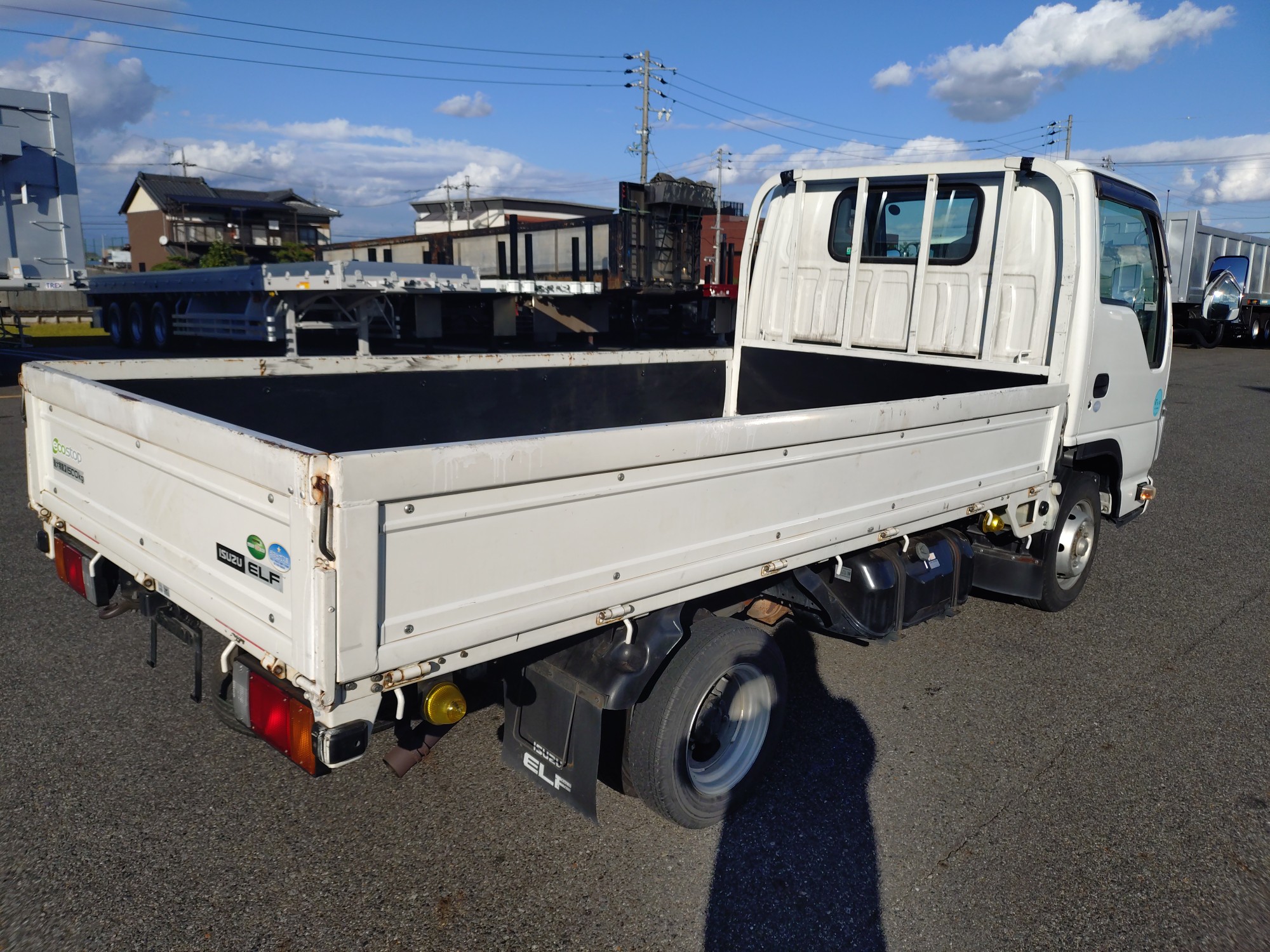 いすゞ　平ボデー