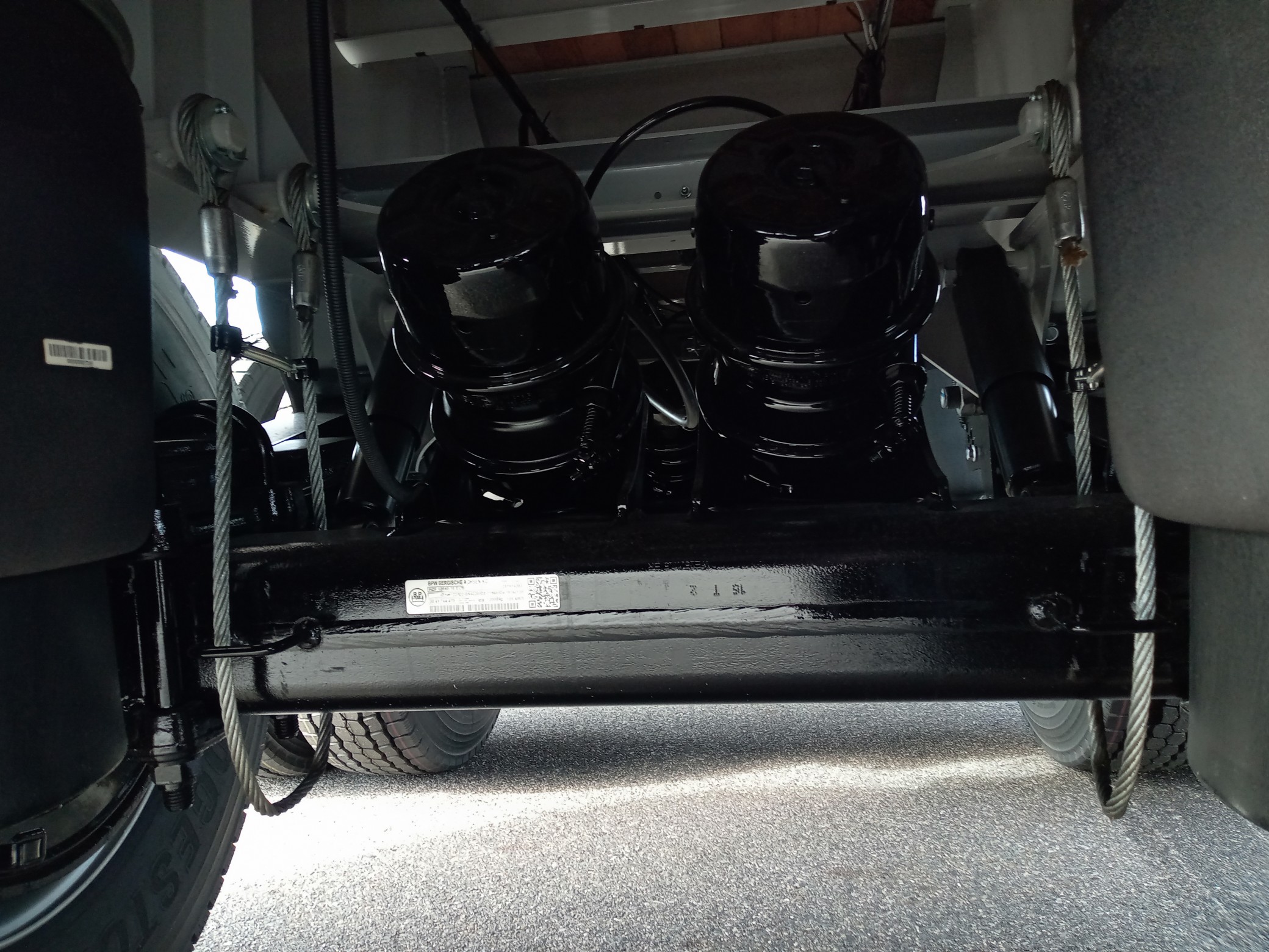 トレクス　煽り付セミトレーラ