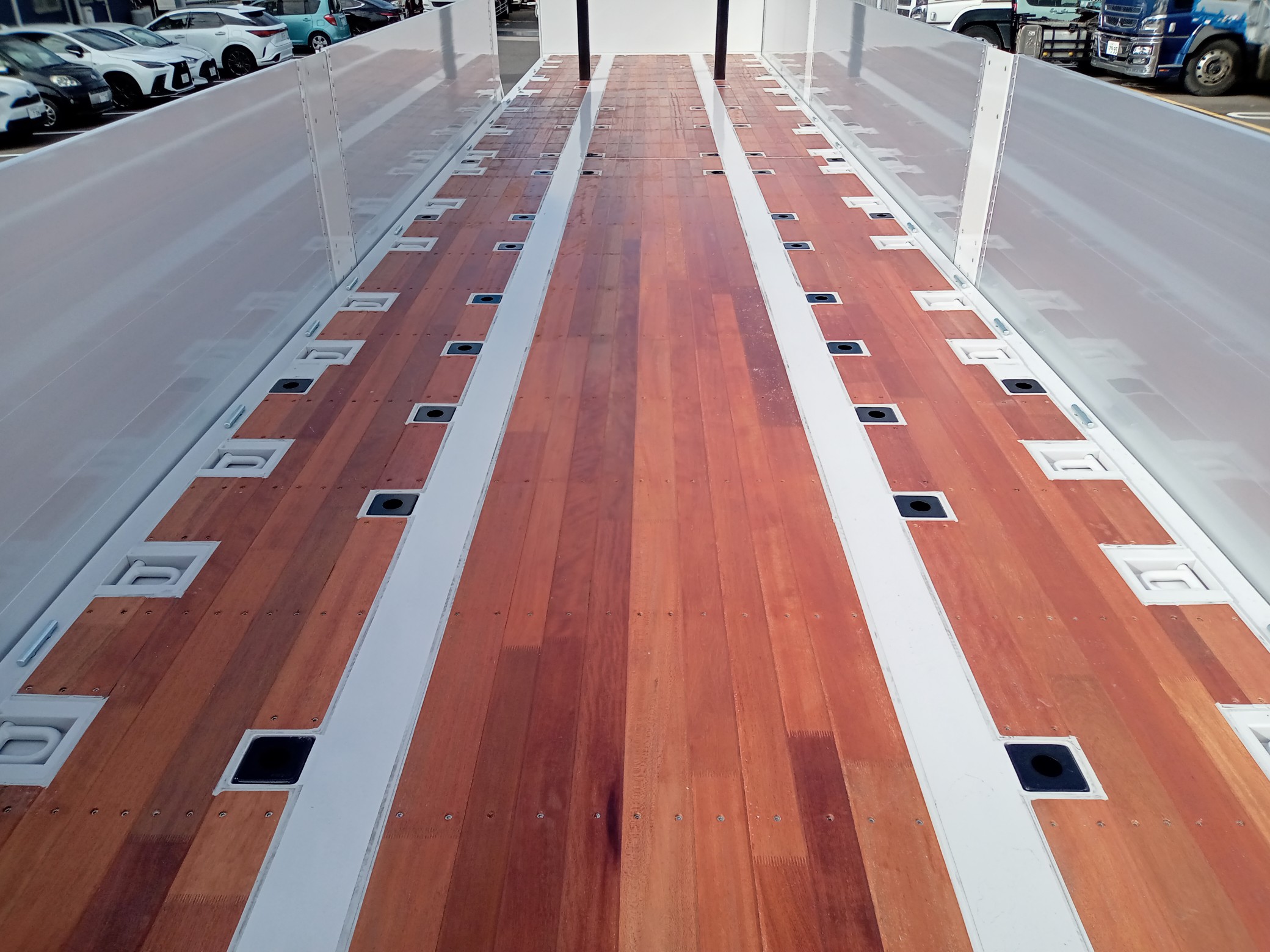 トレクス　煽り付セミトレーラ