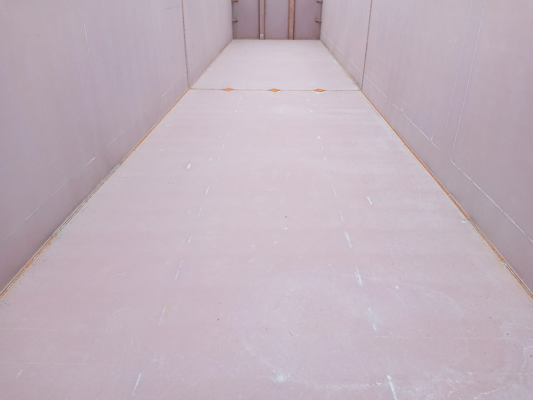 トレクス　スクラップ運搬トレーラ