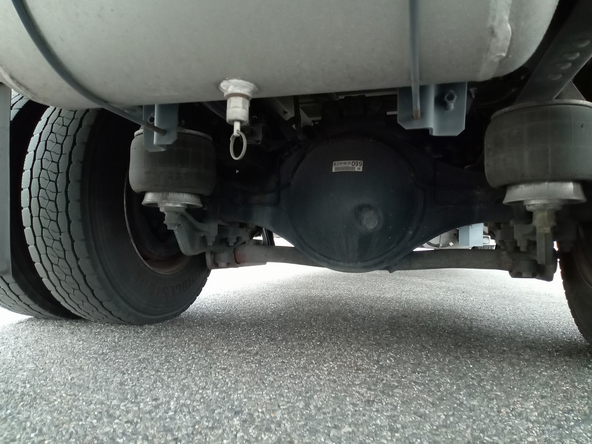 いすゞ　アルミウィング