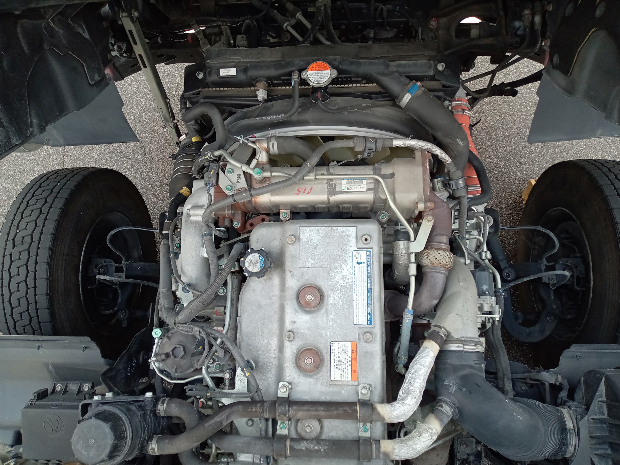 日野　アルミバン