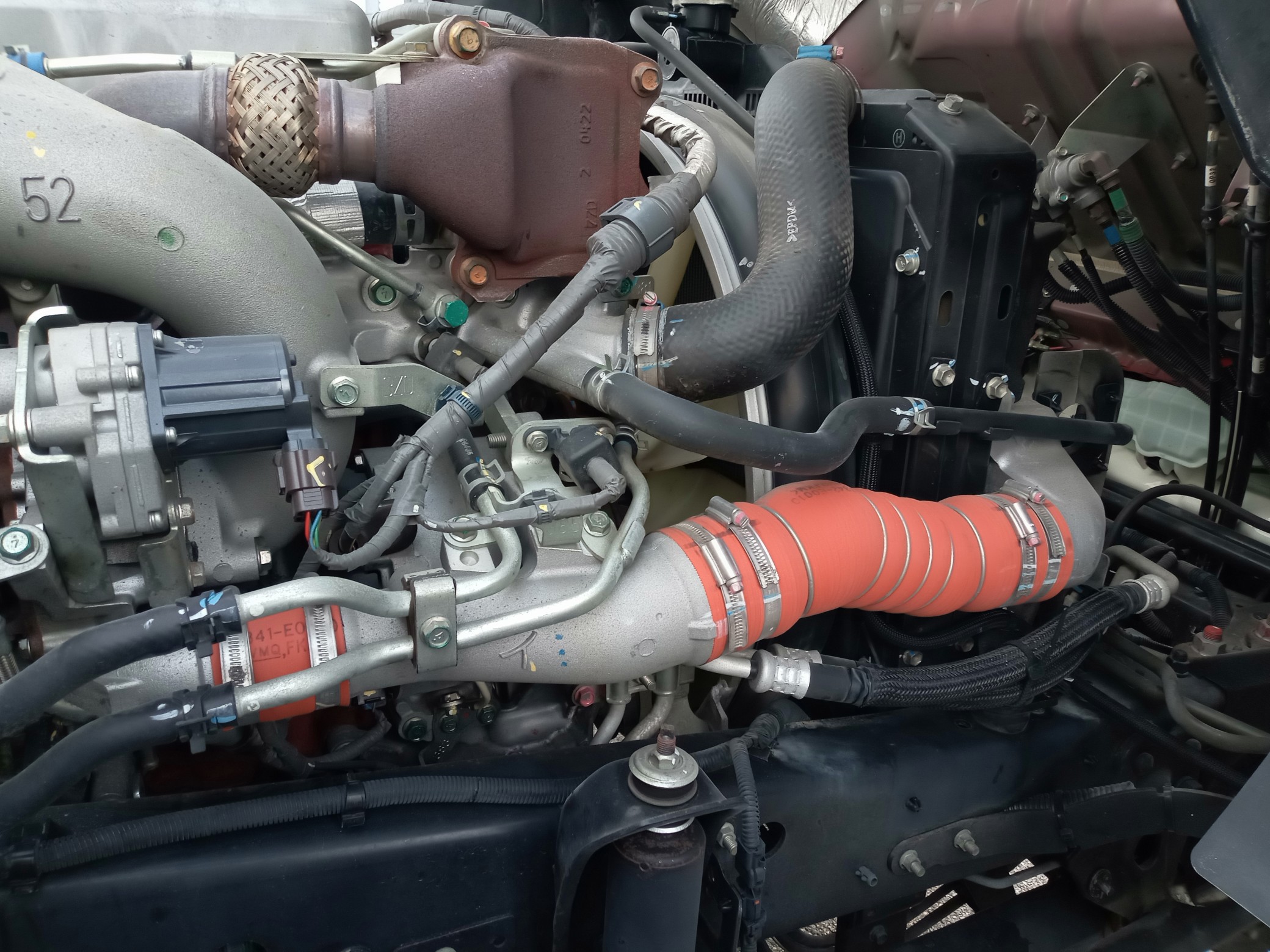 日野　アルミバン