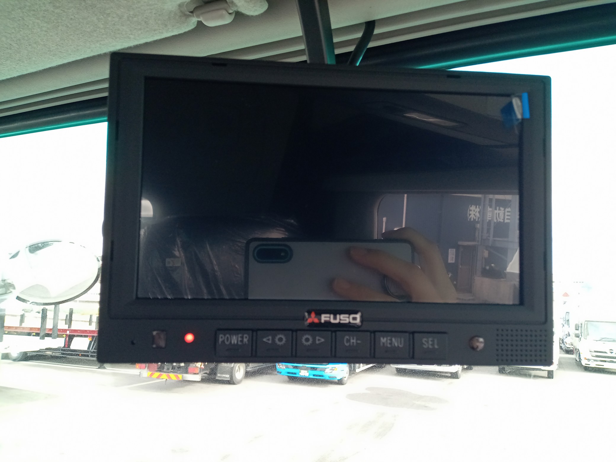 三菱　未使用車　トラクタ