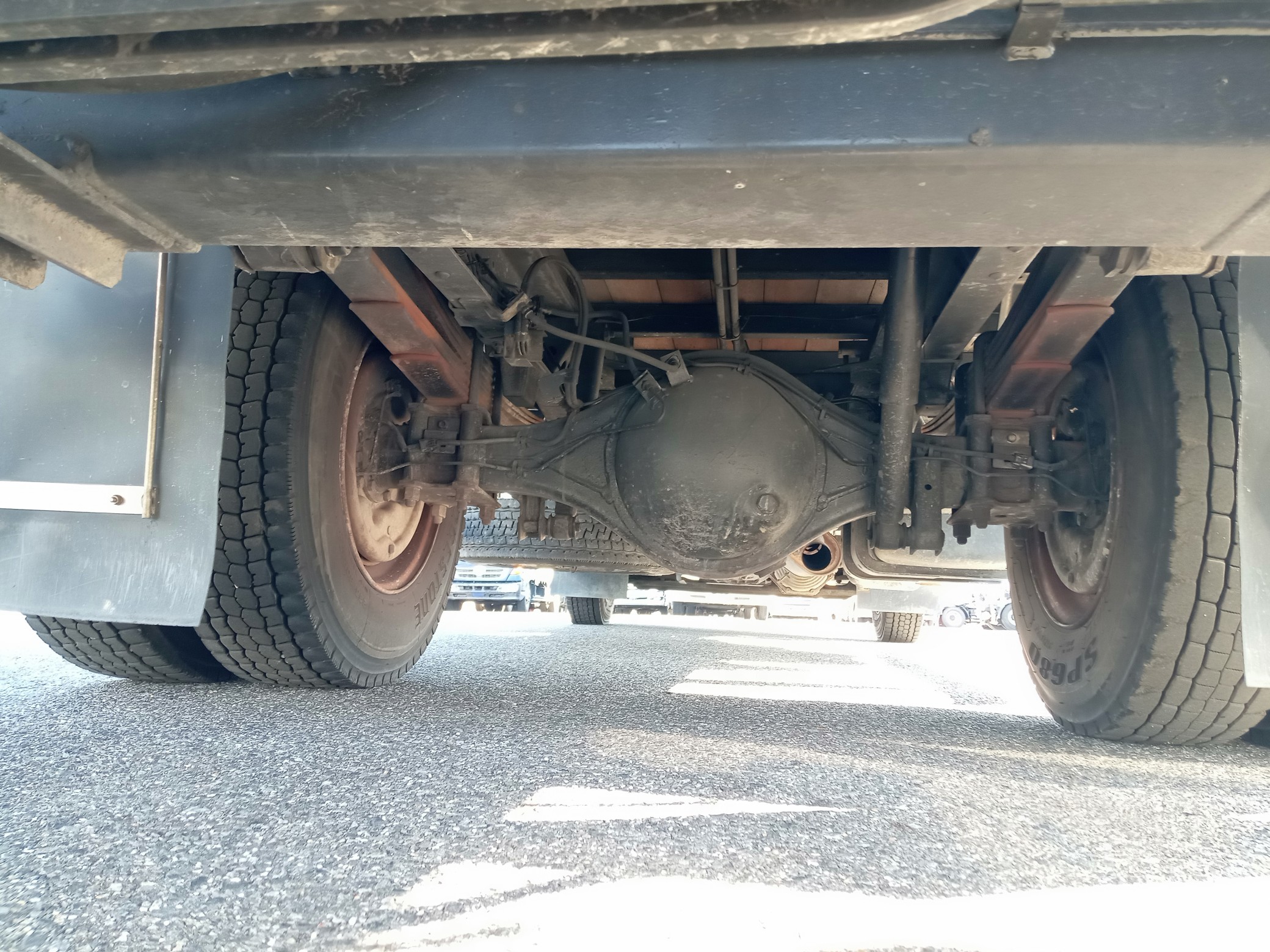 いすゞ　クレーン付平