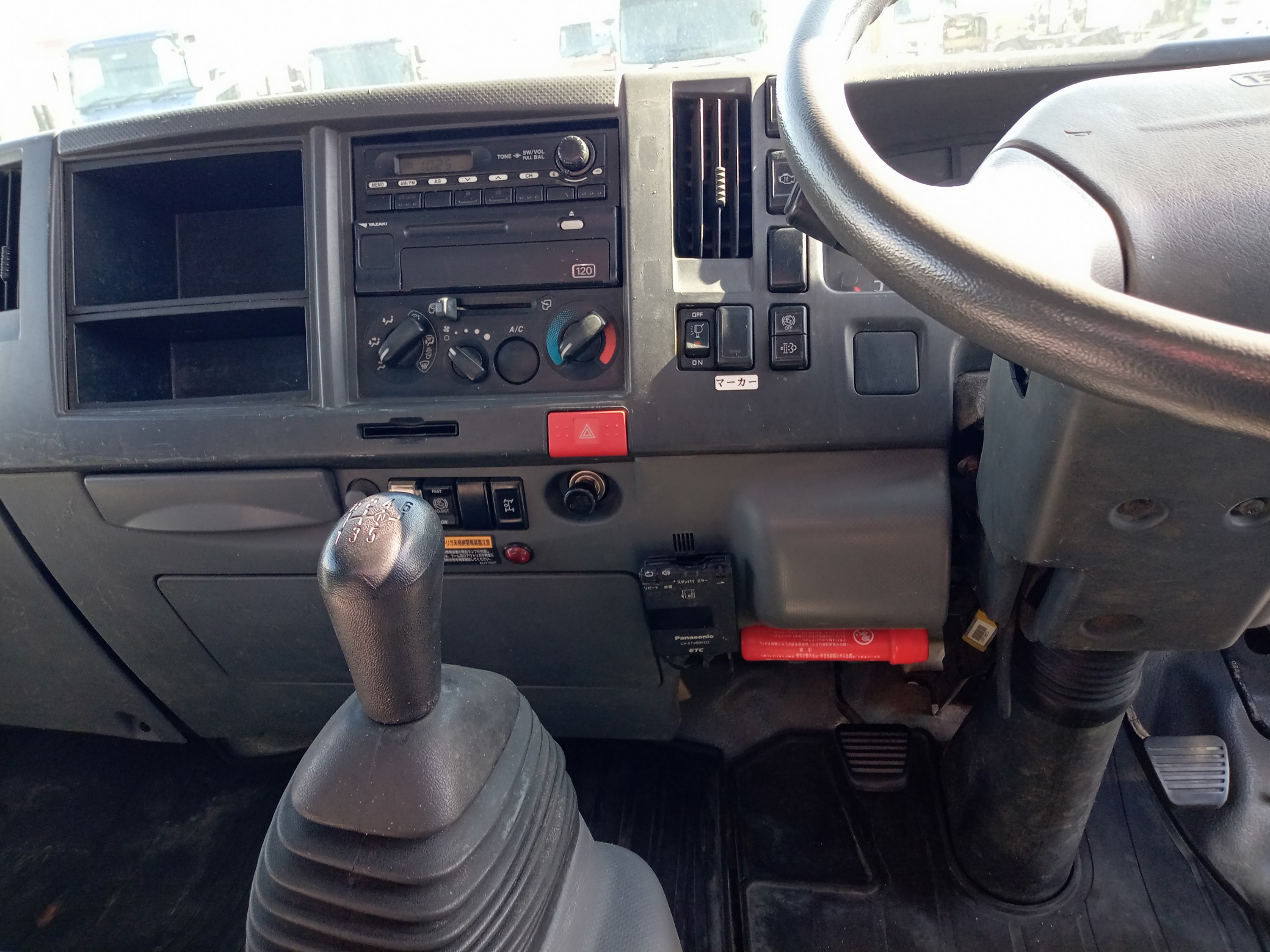 いすゞ　クレーン付平