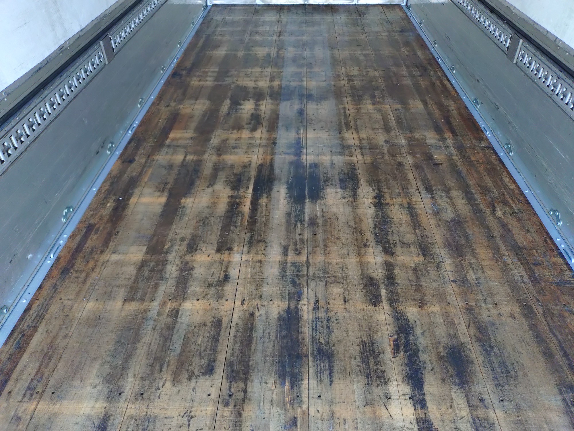 三菱 アルミウィング