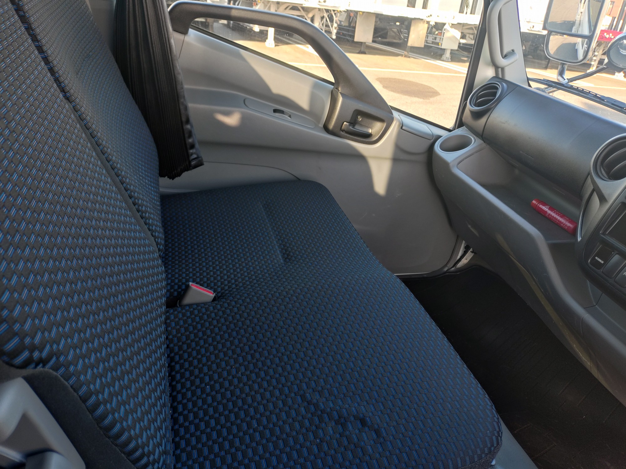 日野　平ボデー　