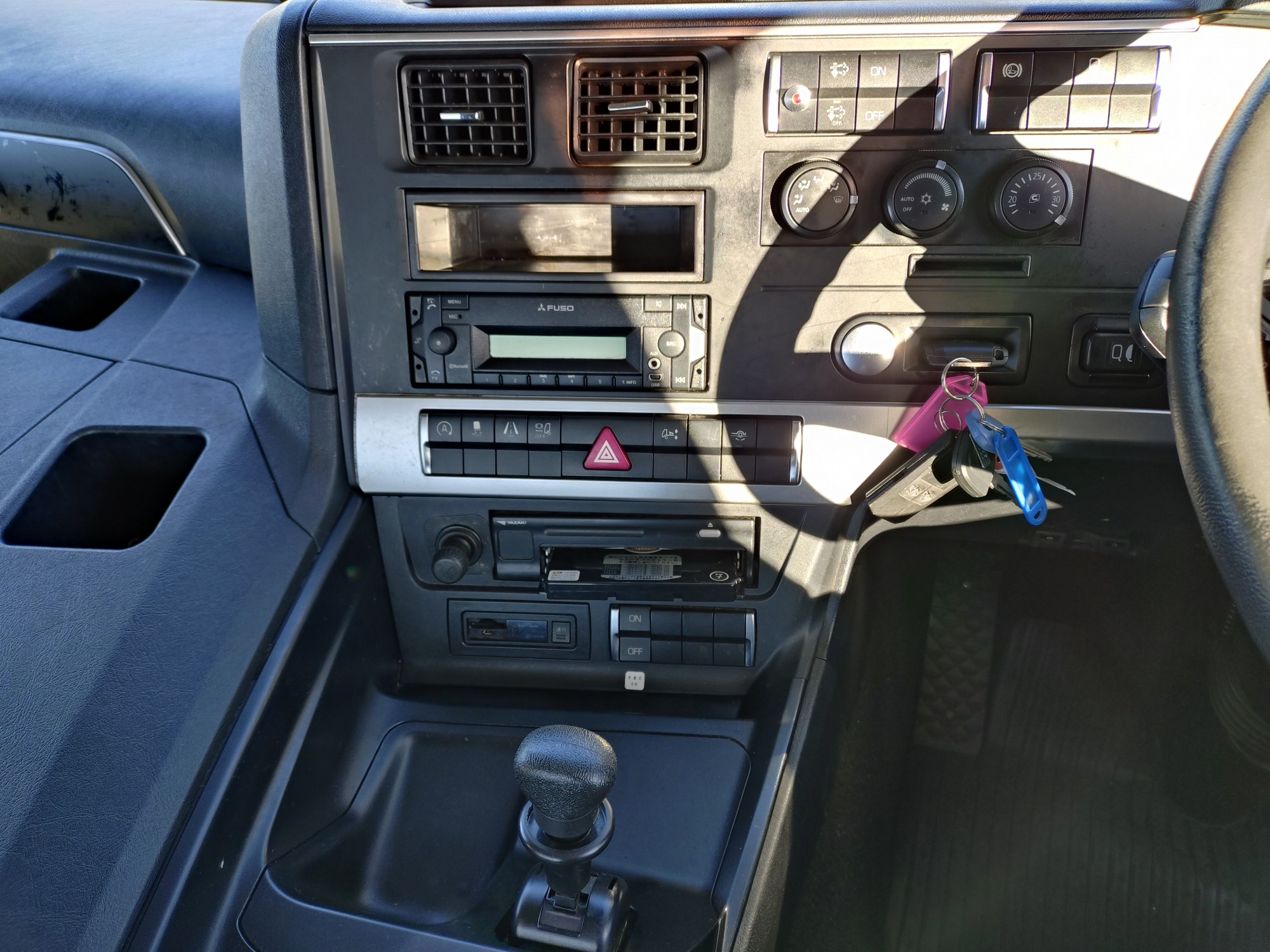 三菱　シングルトラクタ