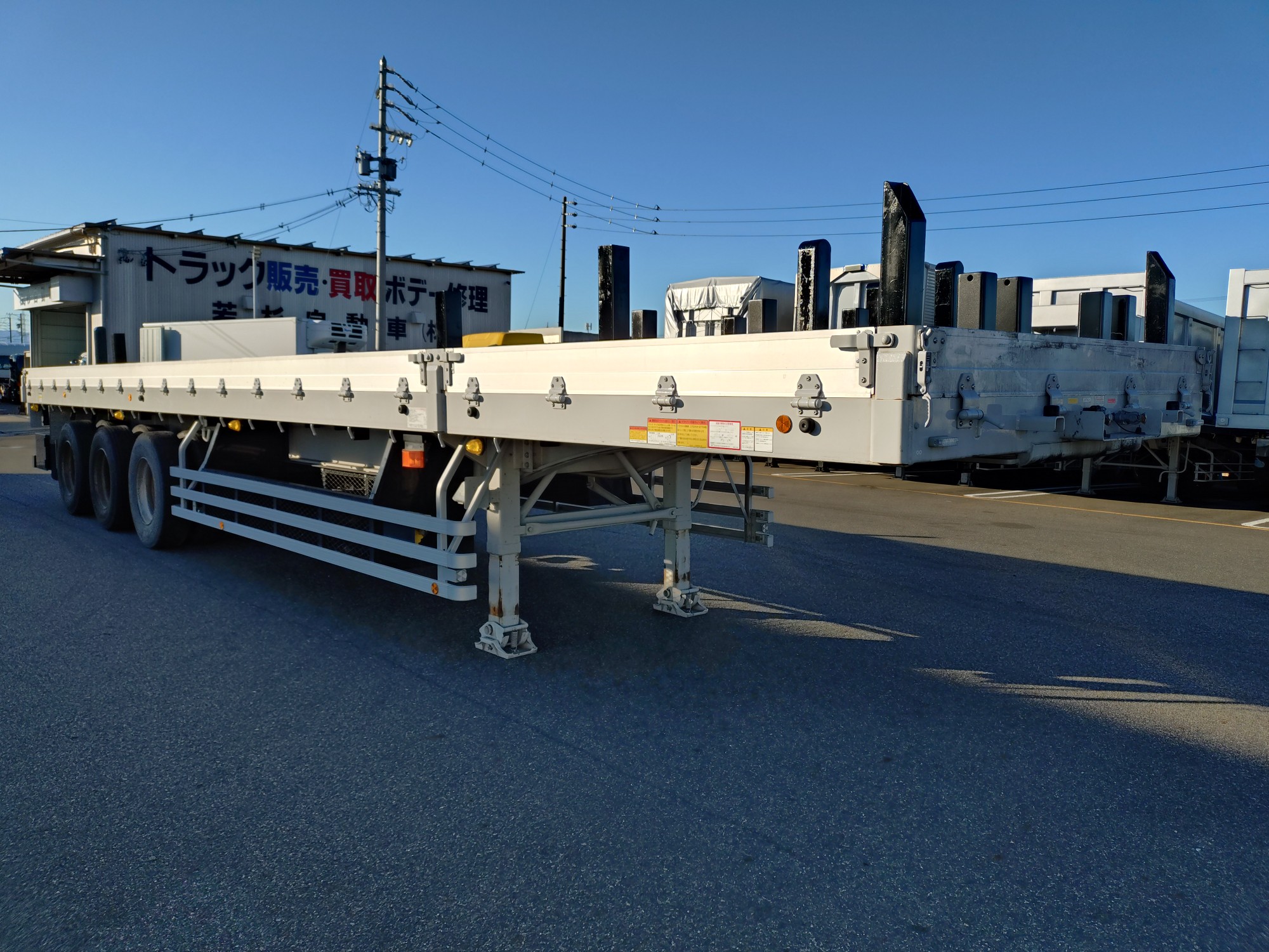 トレクス　セミトレーラ