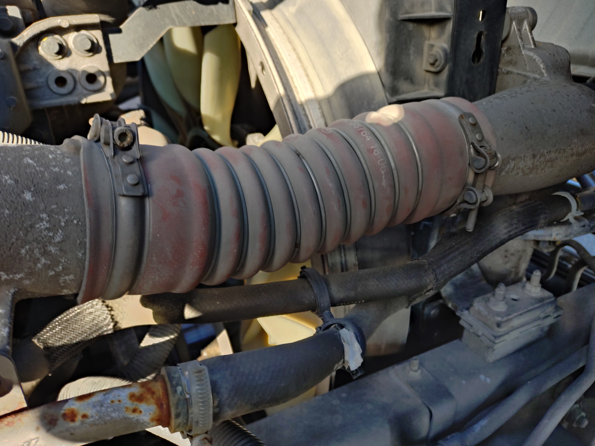 UD　アルミウィング