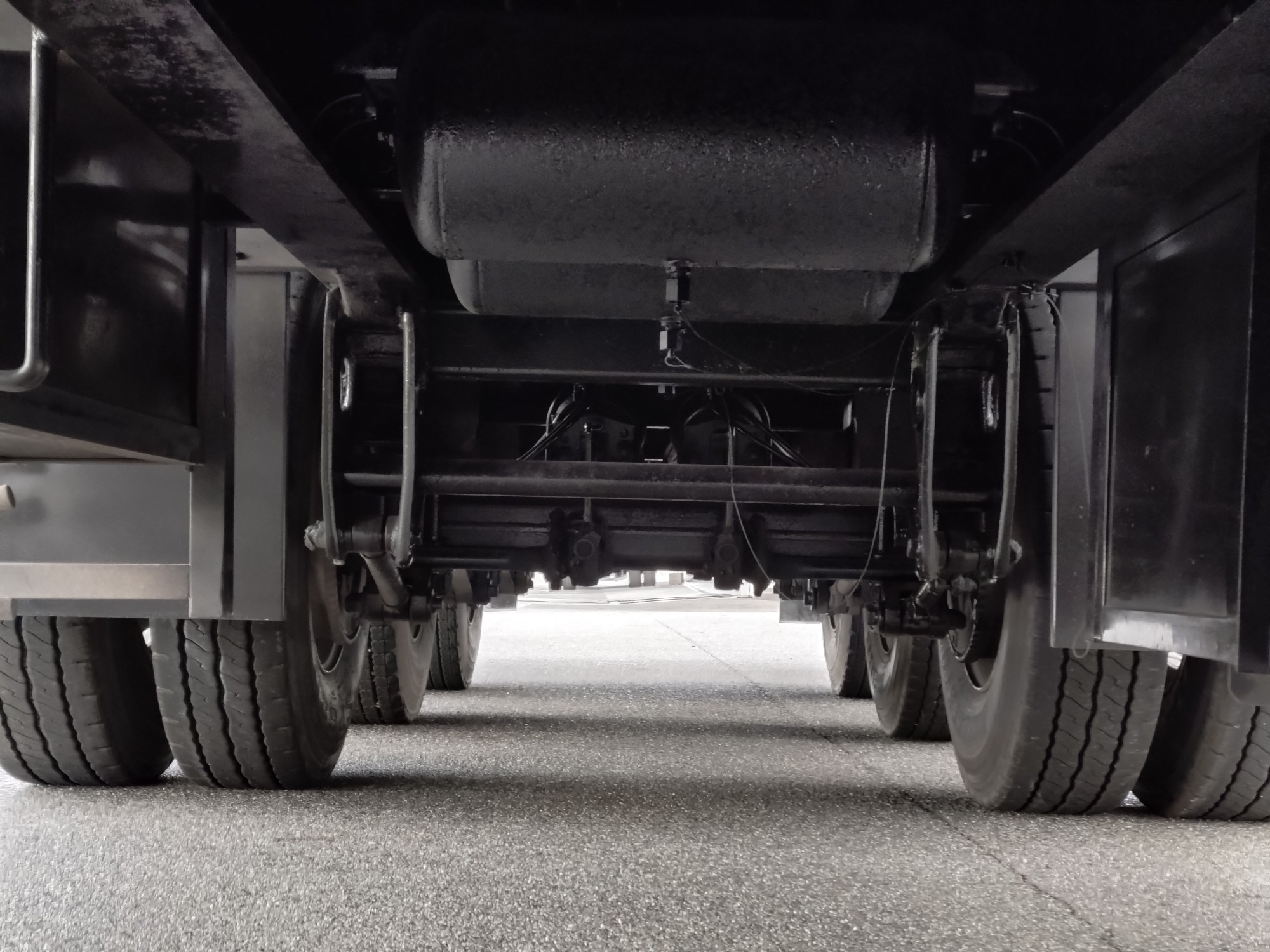 日本フルハーフ　スクラップトレーラ