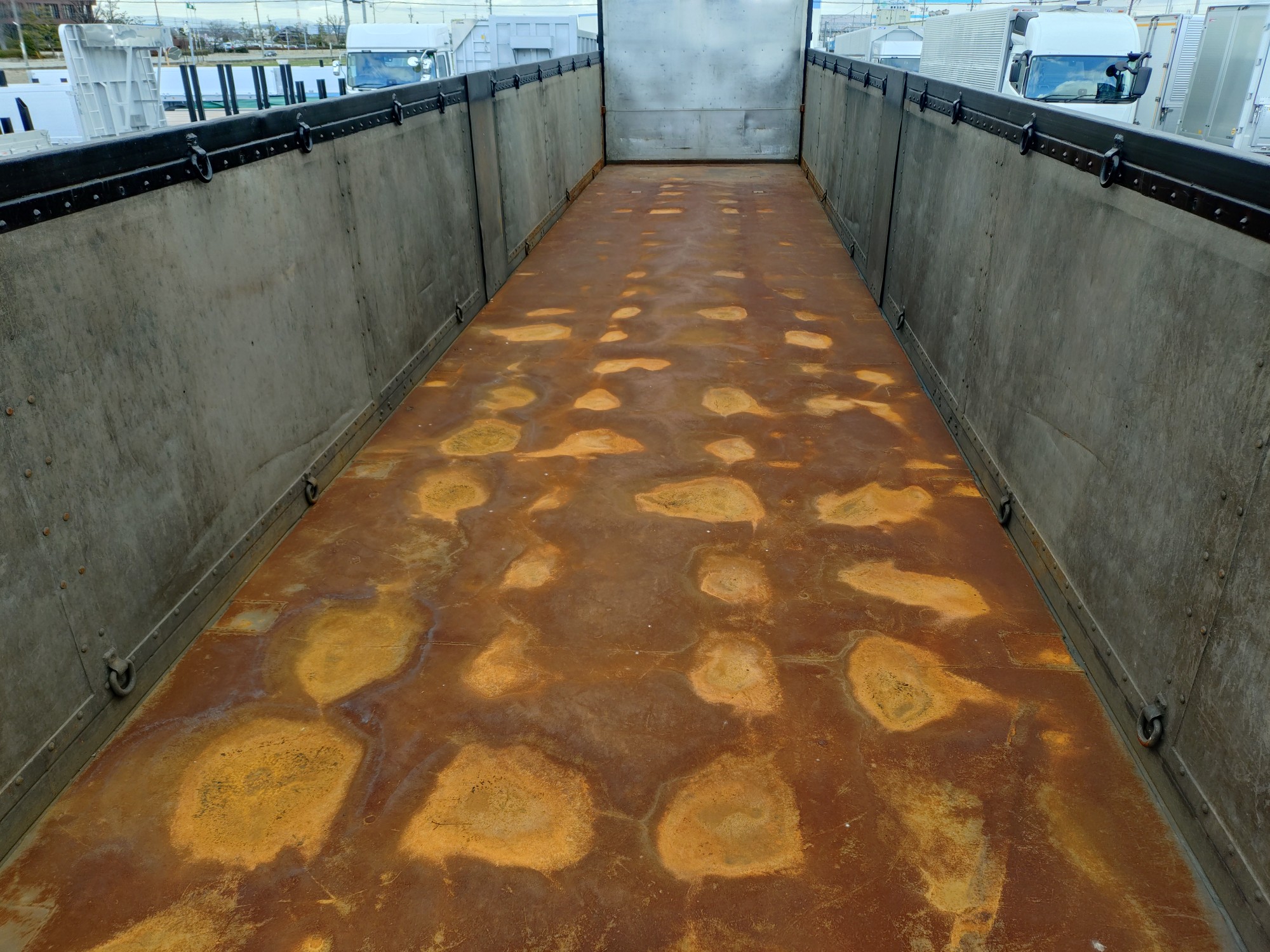 日本フルハーフ　スクラップトレーラ