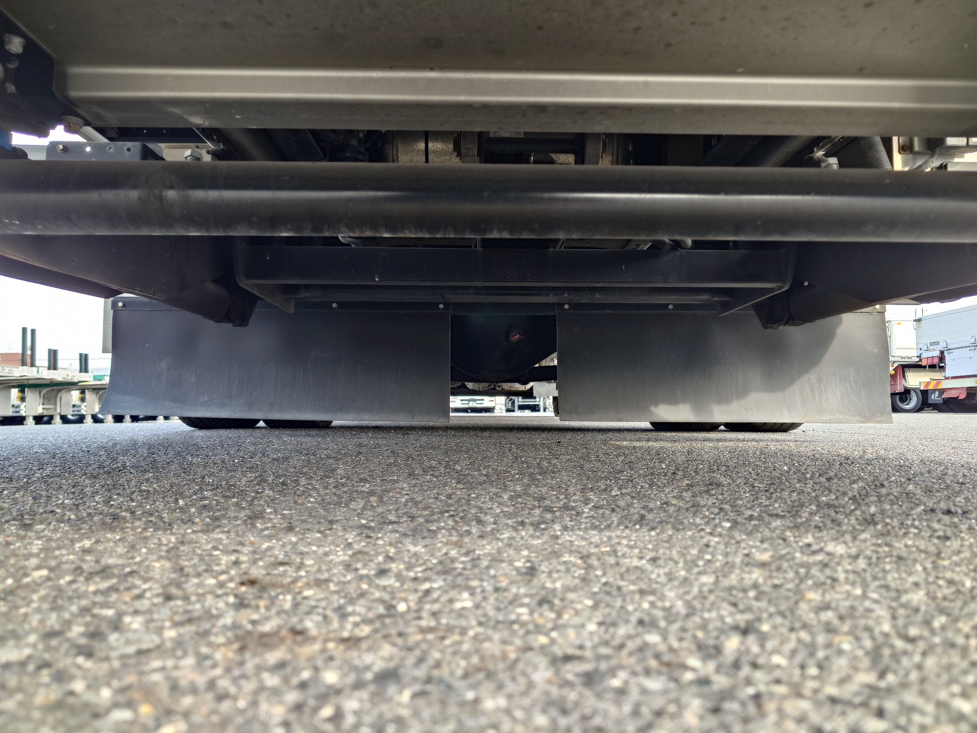 いすゞ　アルミウィング