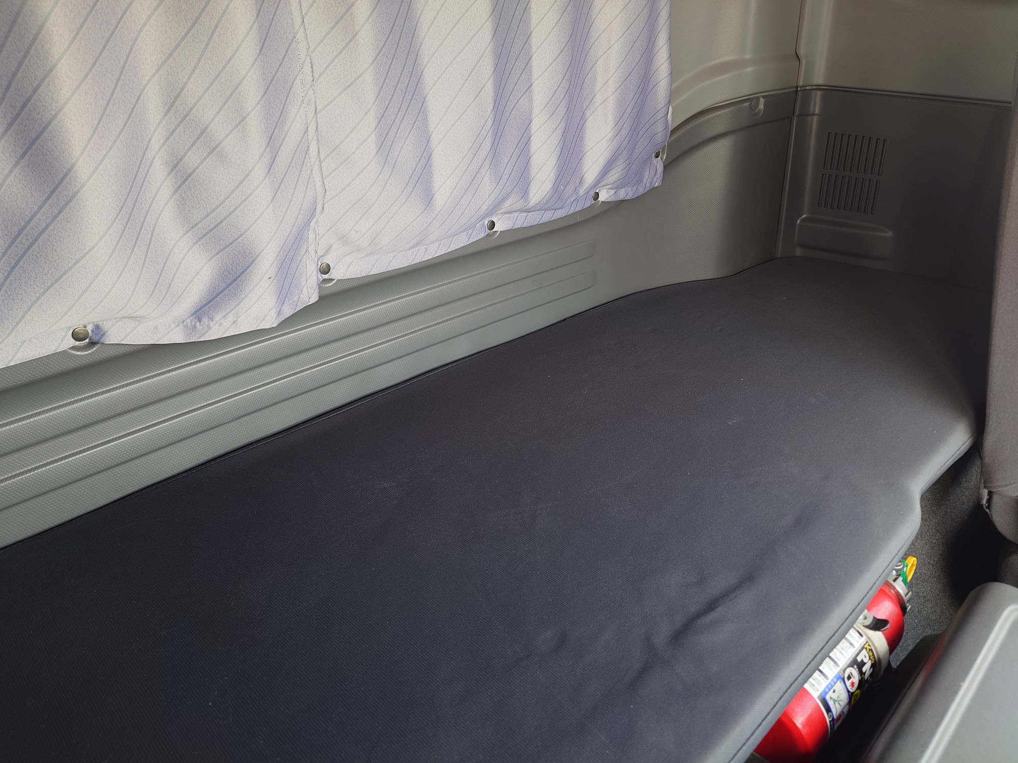 いすゞ　アルミウィング