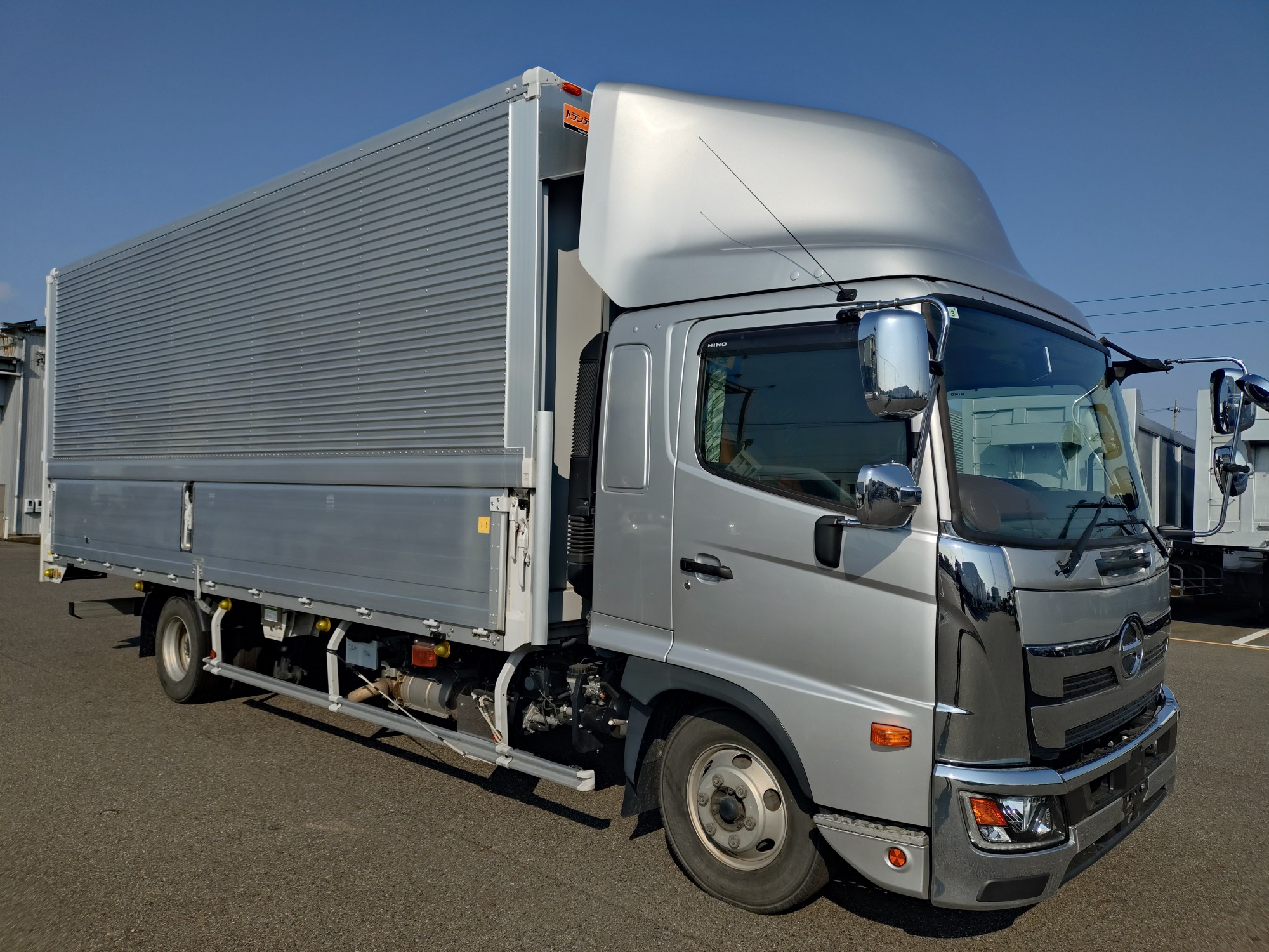 日野　ウィング