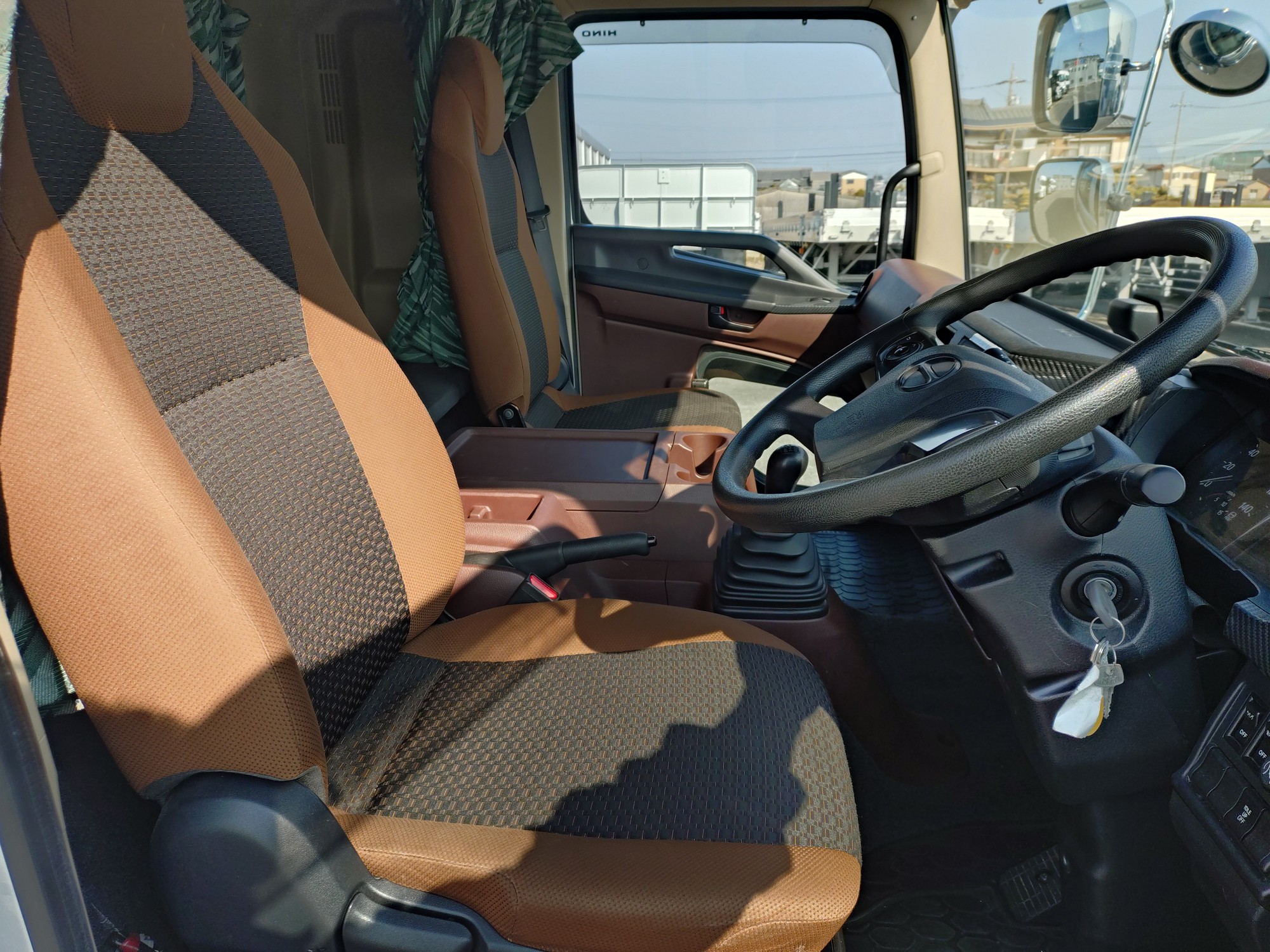 日野　ウィング