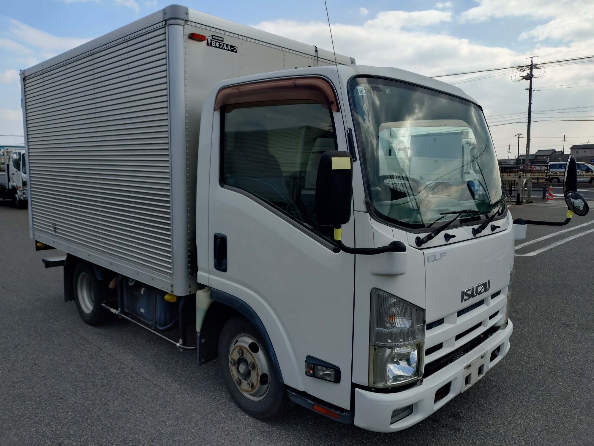 いすゞ　アルミバン