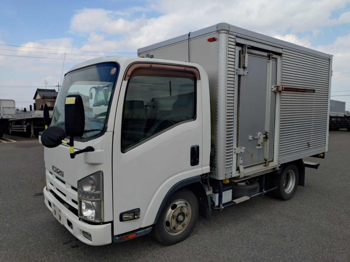 いすゞ　アルミバン