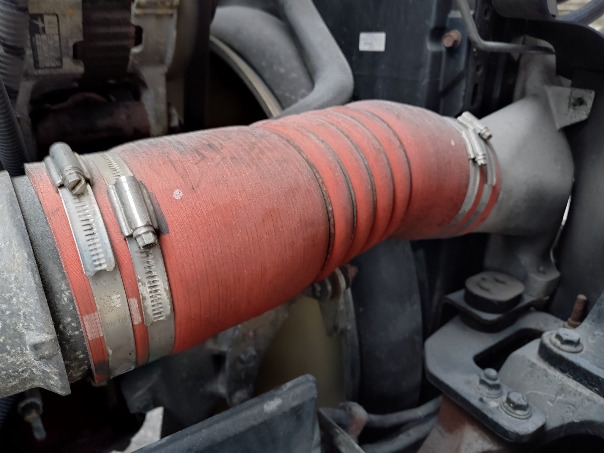 日野　アコーディオン車