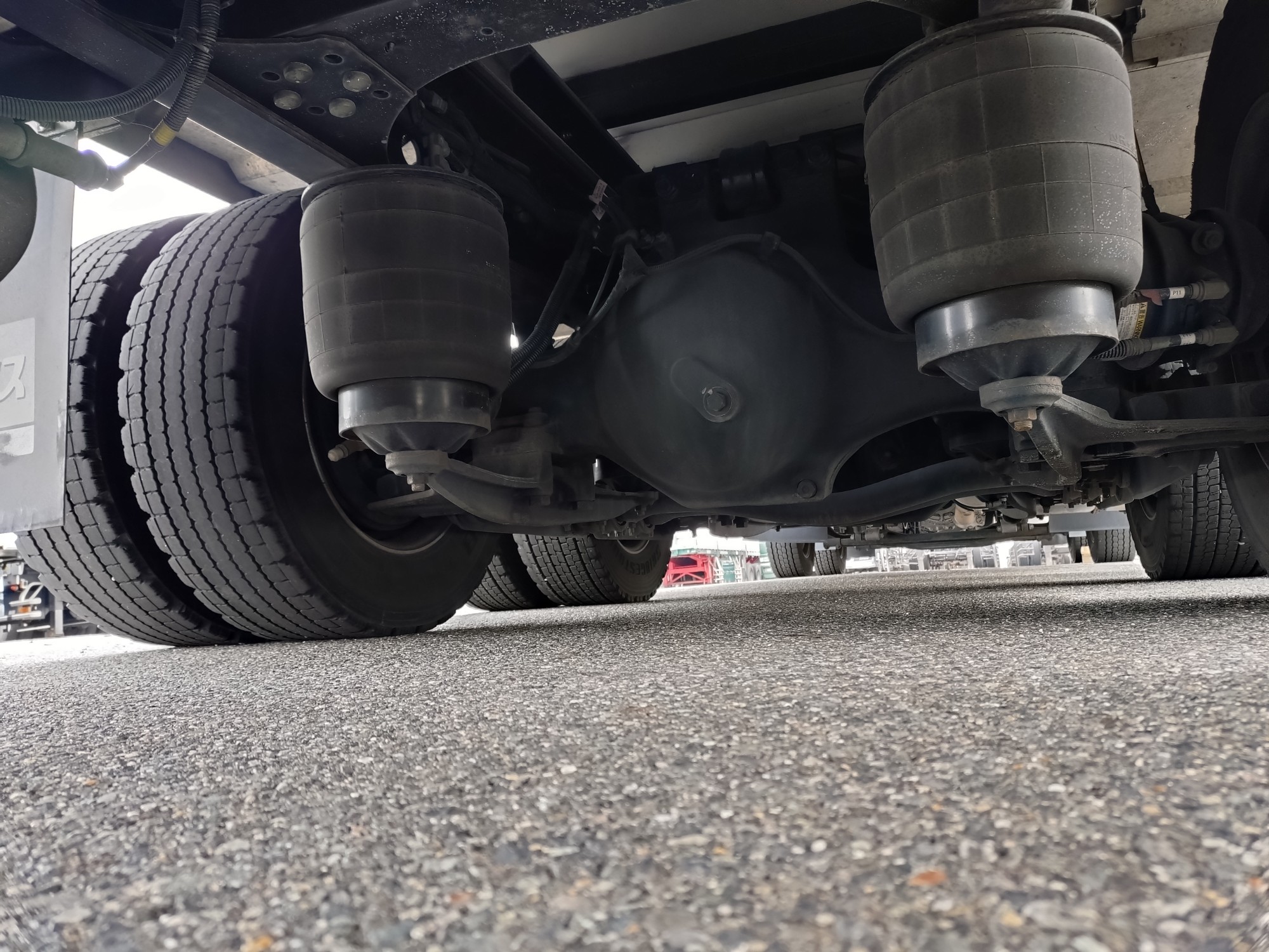 日野　冷凍冷蔵バン