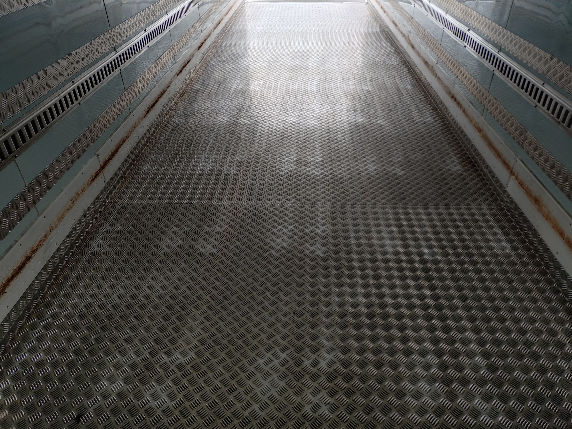 日野　冷凍冷蔵バン