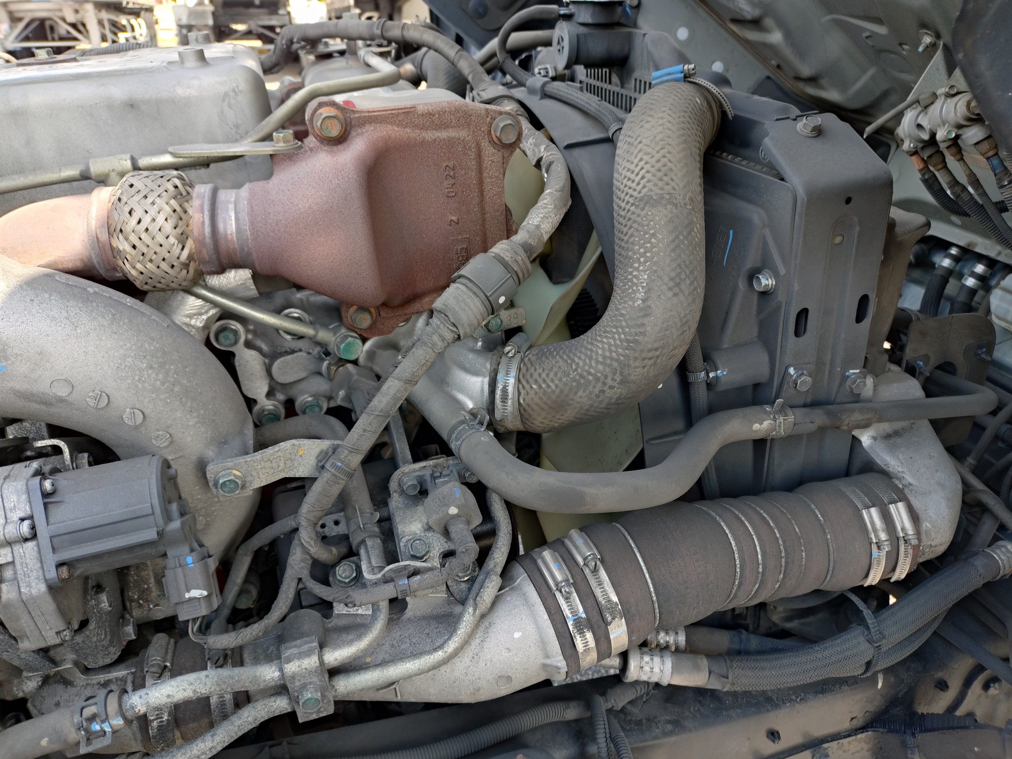 日野　平ボデー