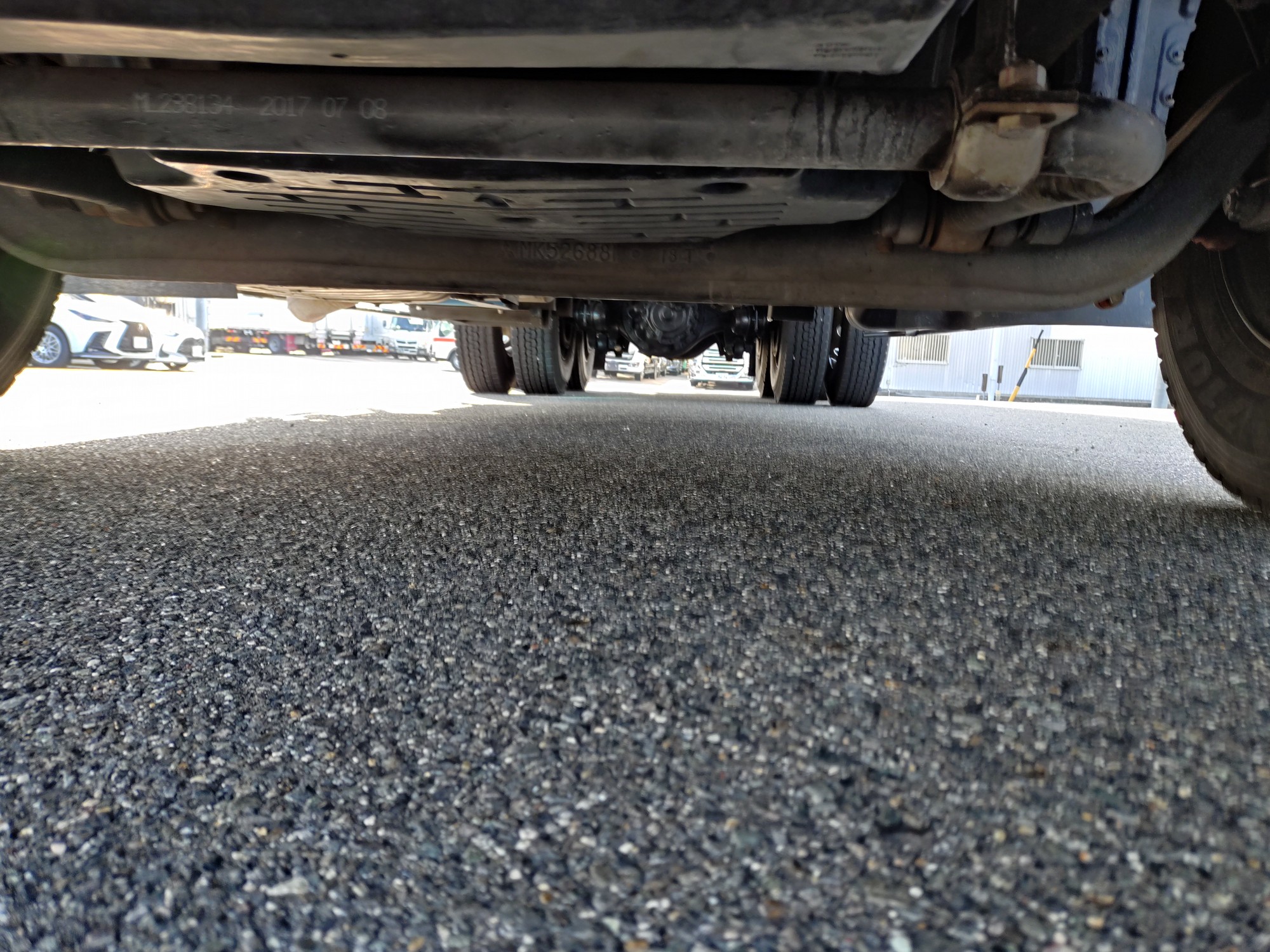 三菱　平ボデー