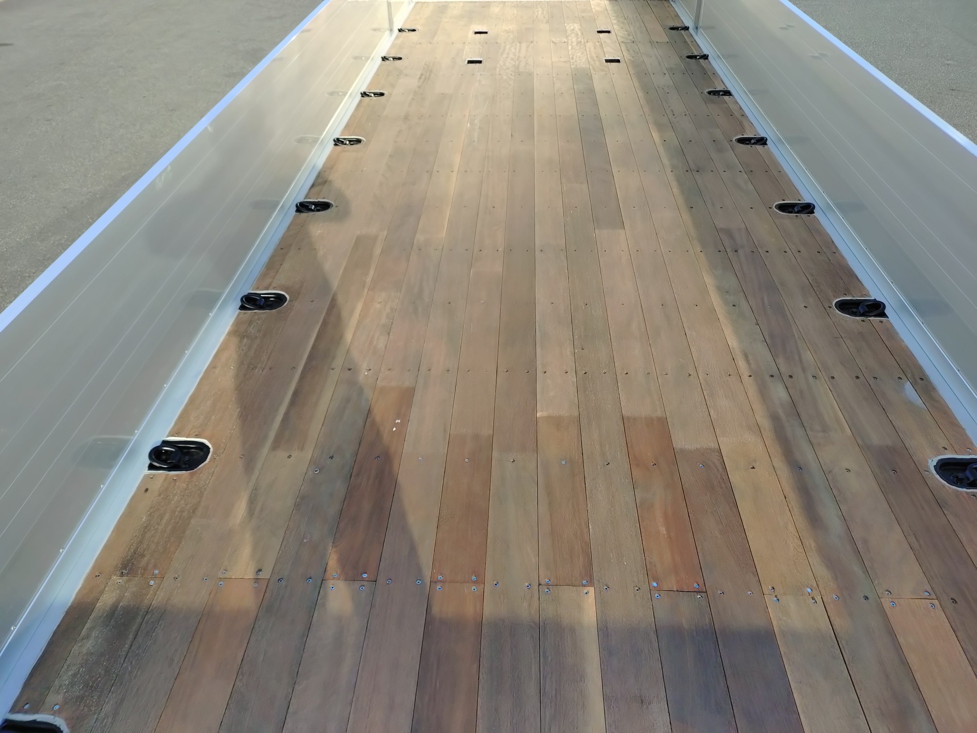 三菱　平ボデー