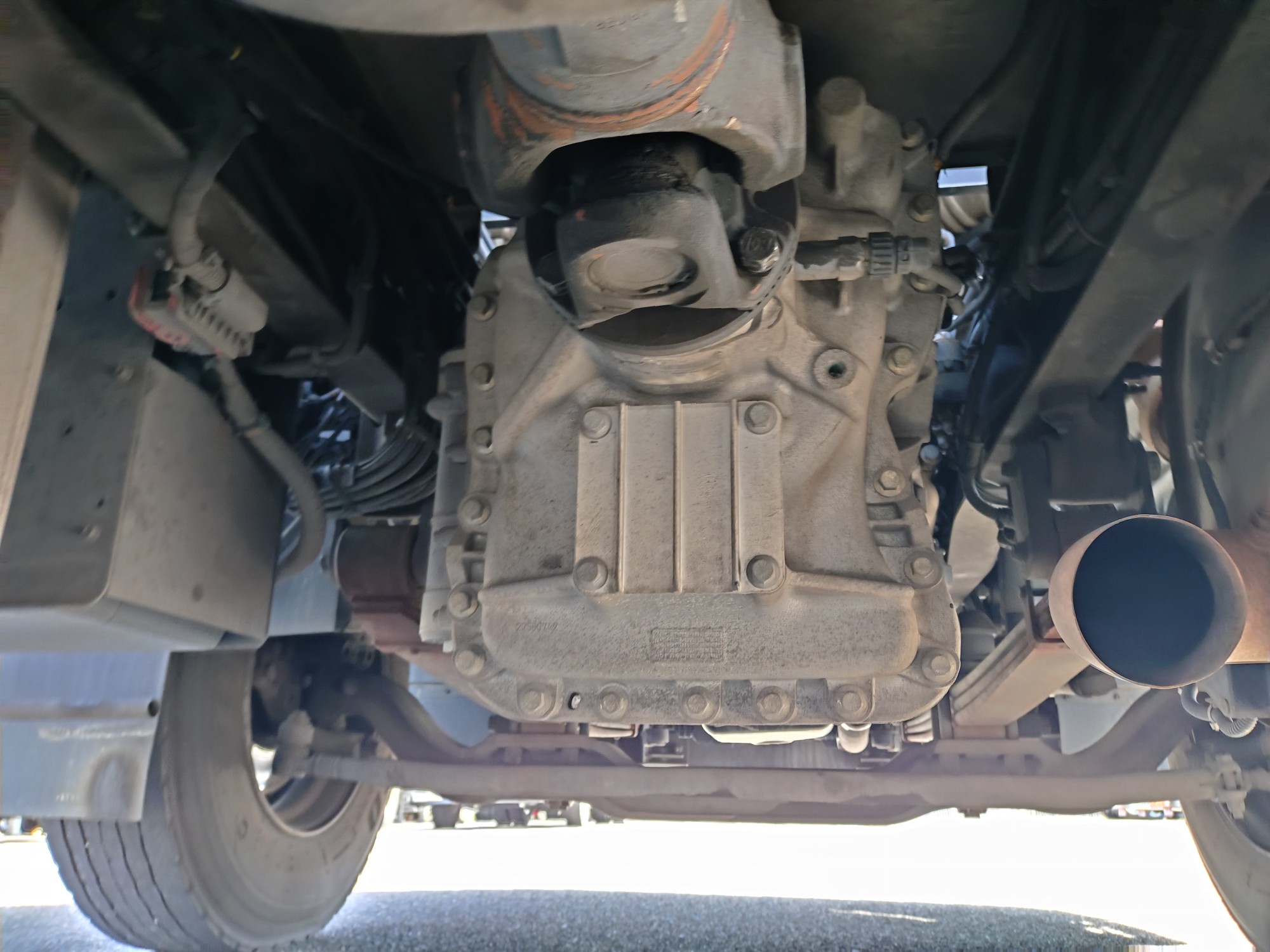 UDトラックス　シングルトラクタ