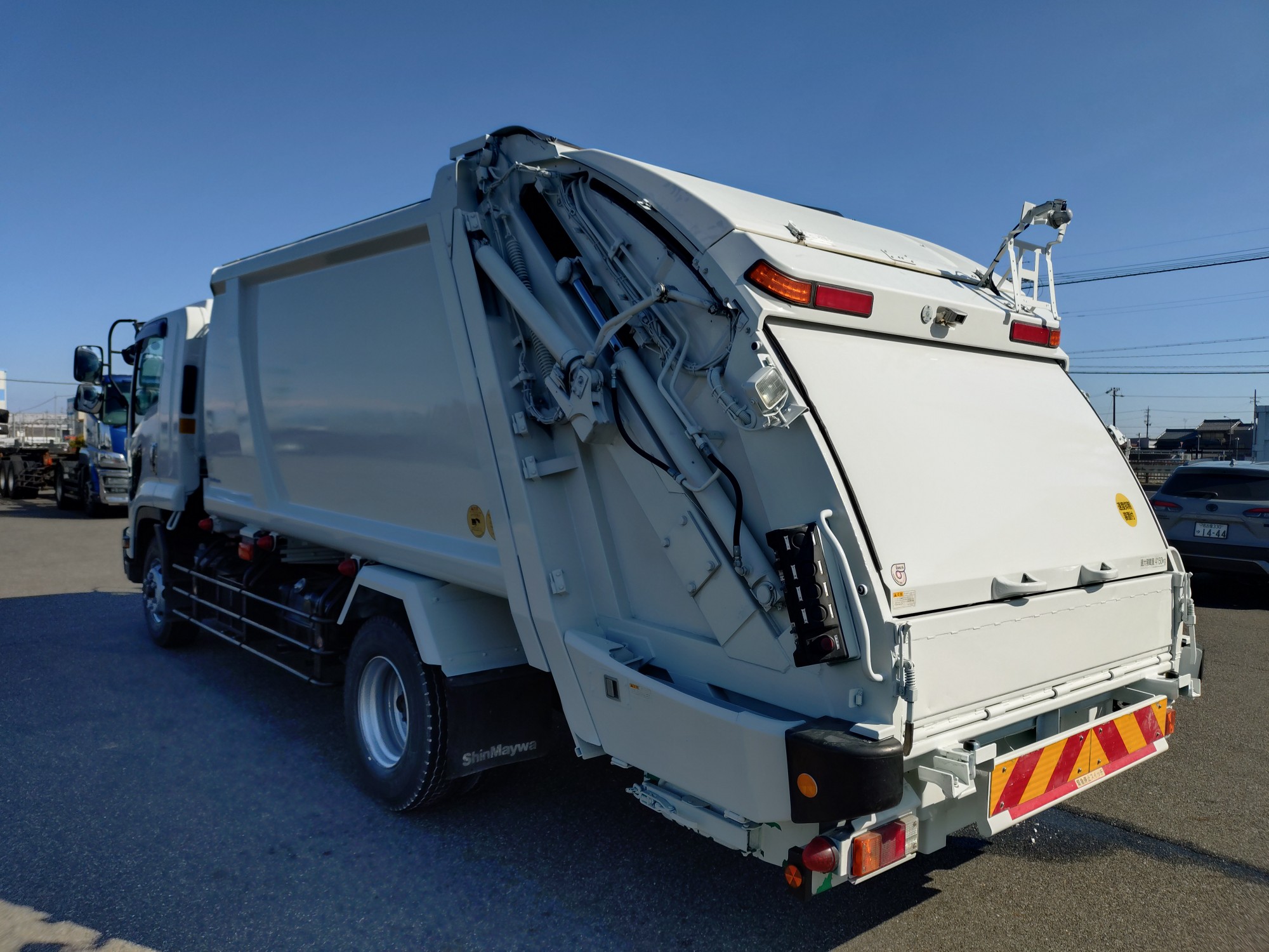 いすゞ　パッカー車