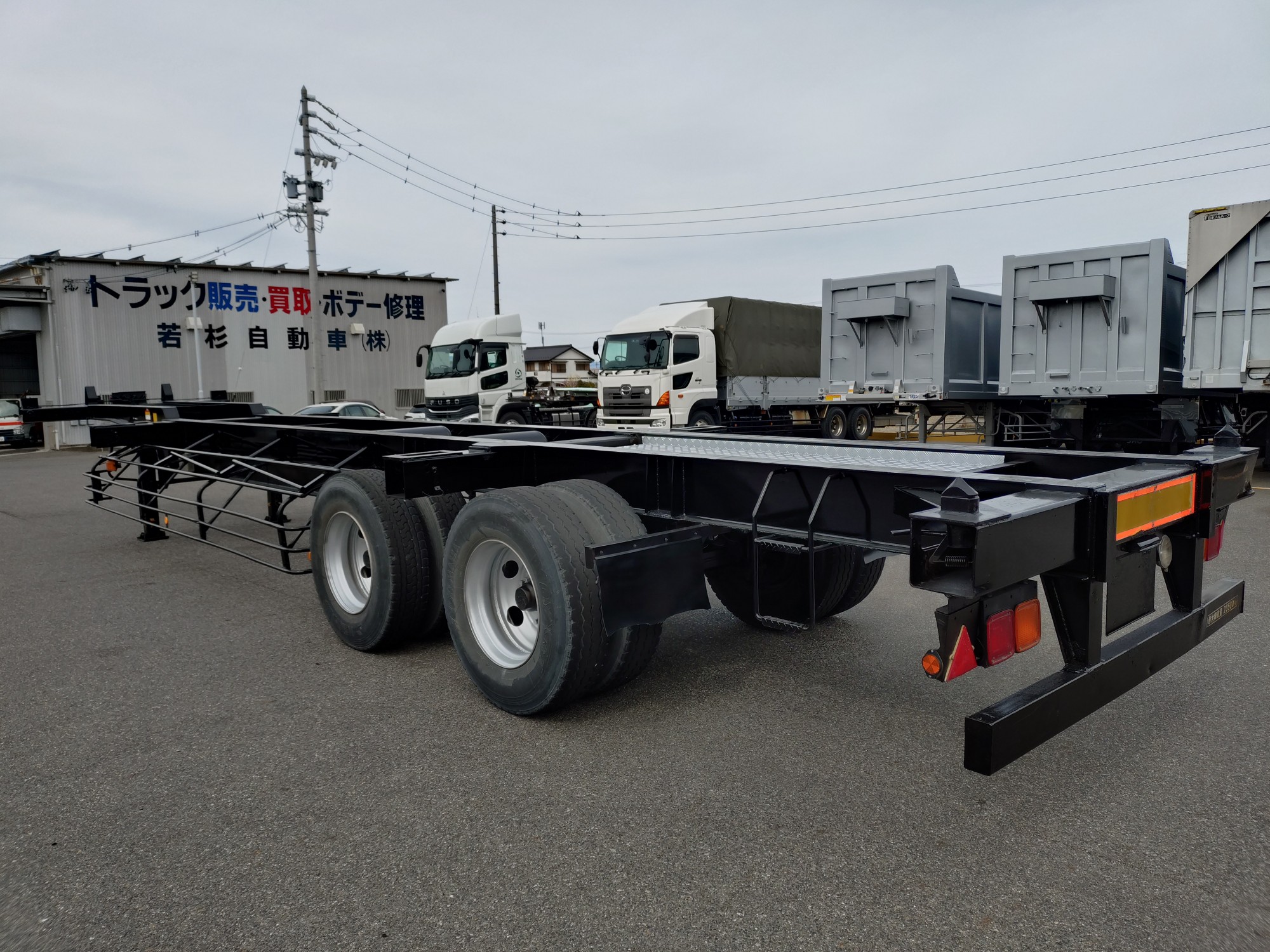 トレクス　海コンテナセミトレーラ