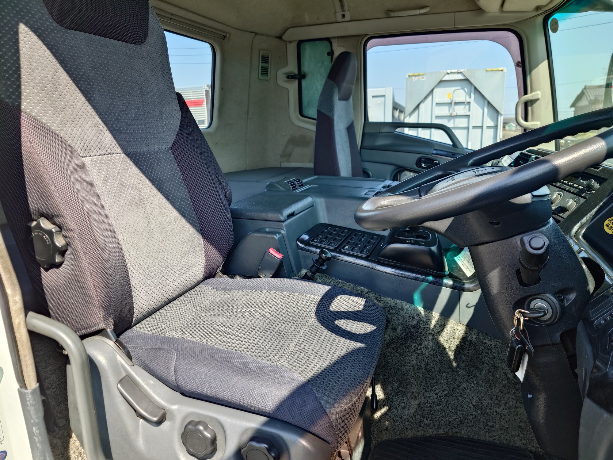 三菱　シングルトラクタ