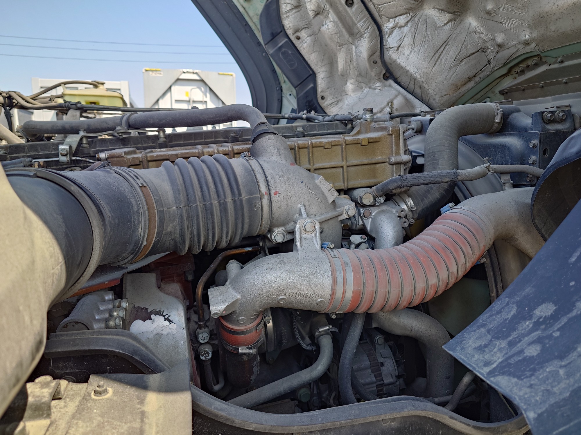 三菱　シングルトラクタ