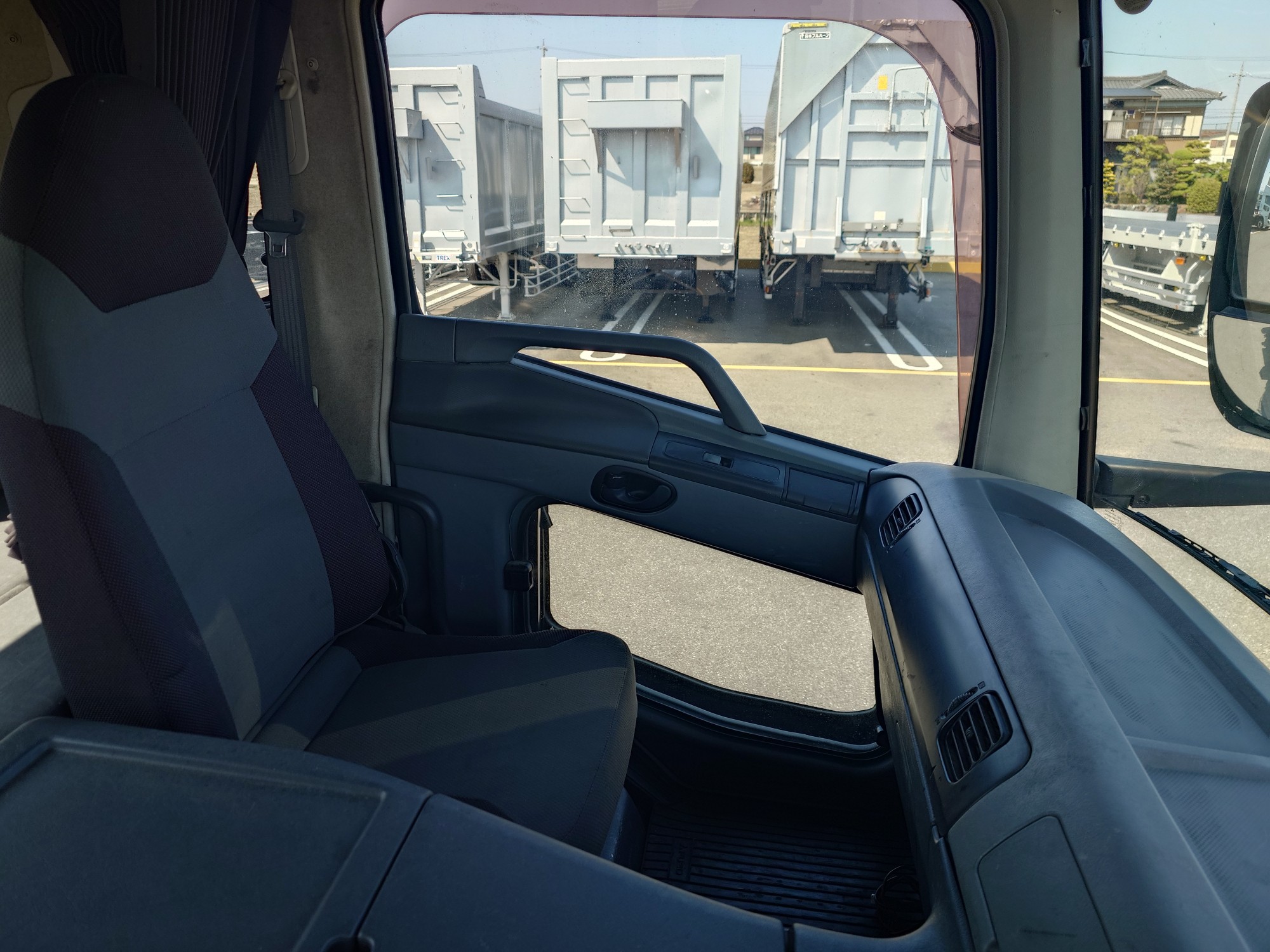 三菱　シングルトラクタ