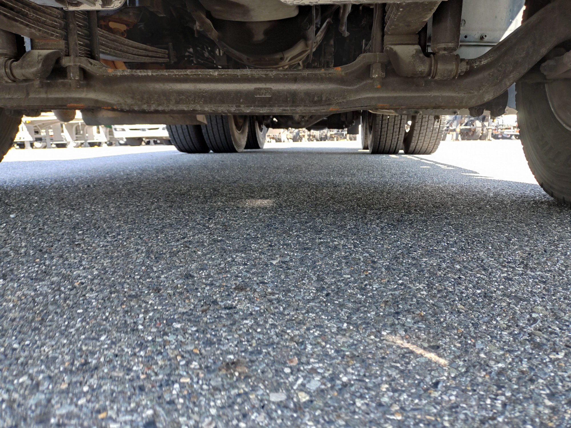 いすゞ　2デフトラクタ