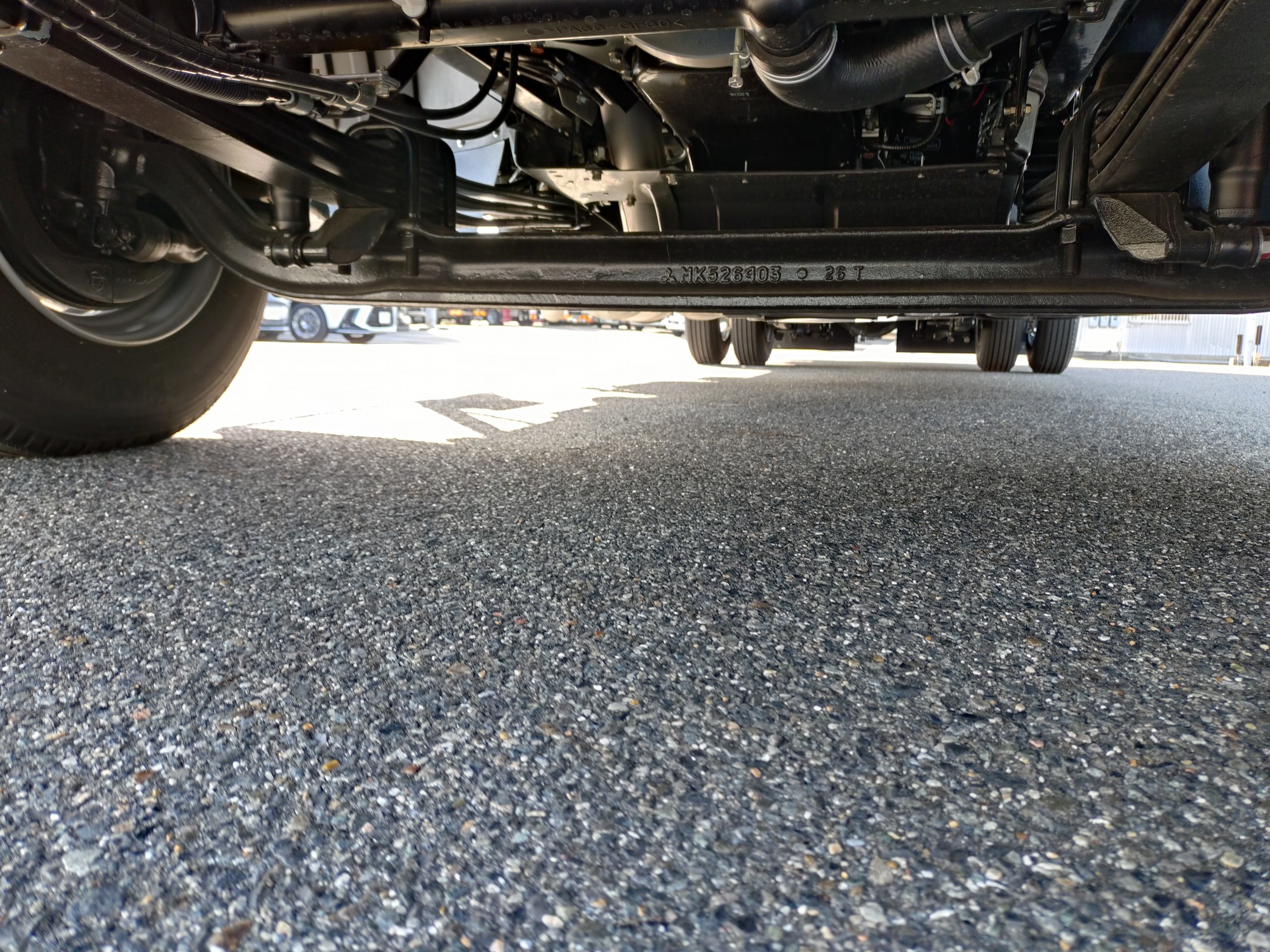 三菱　冷凍冷蔵バン