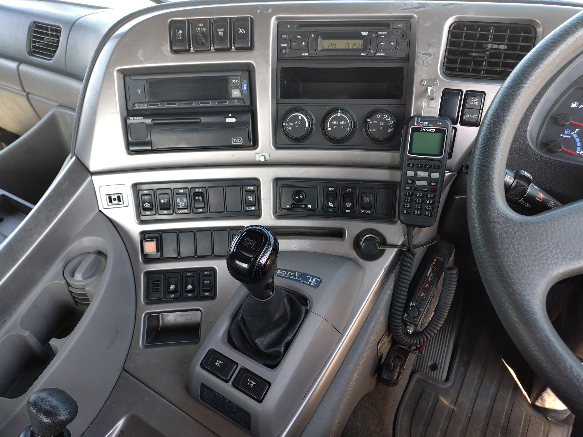 UD　シングルトラクタ