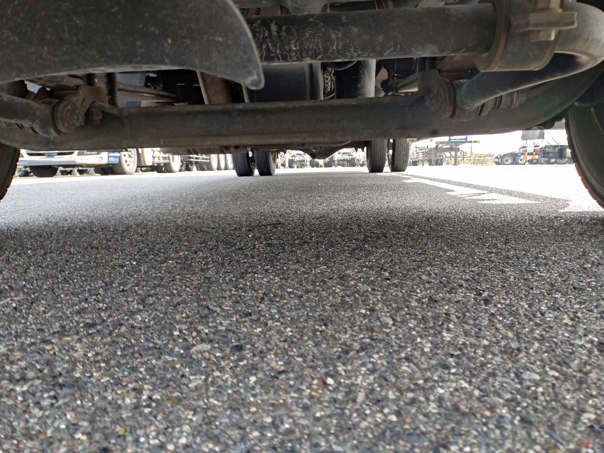 三菱　ウィング