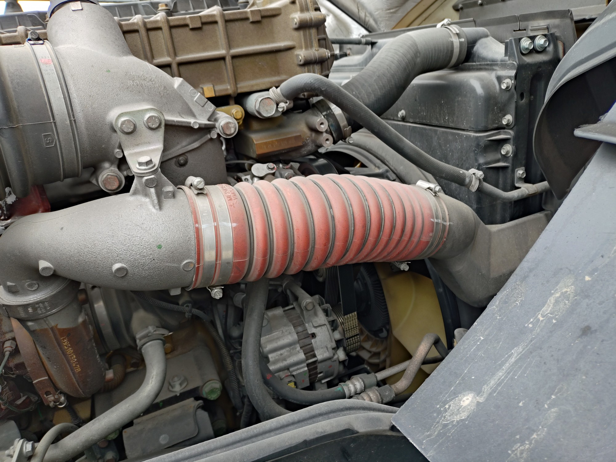 三菱　シングルトラクタ